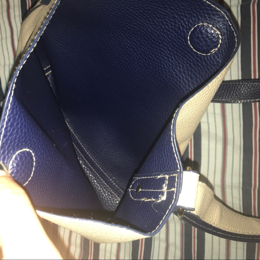 Shoulder bag - Picture 3 of 3